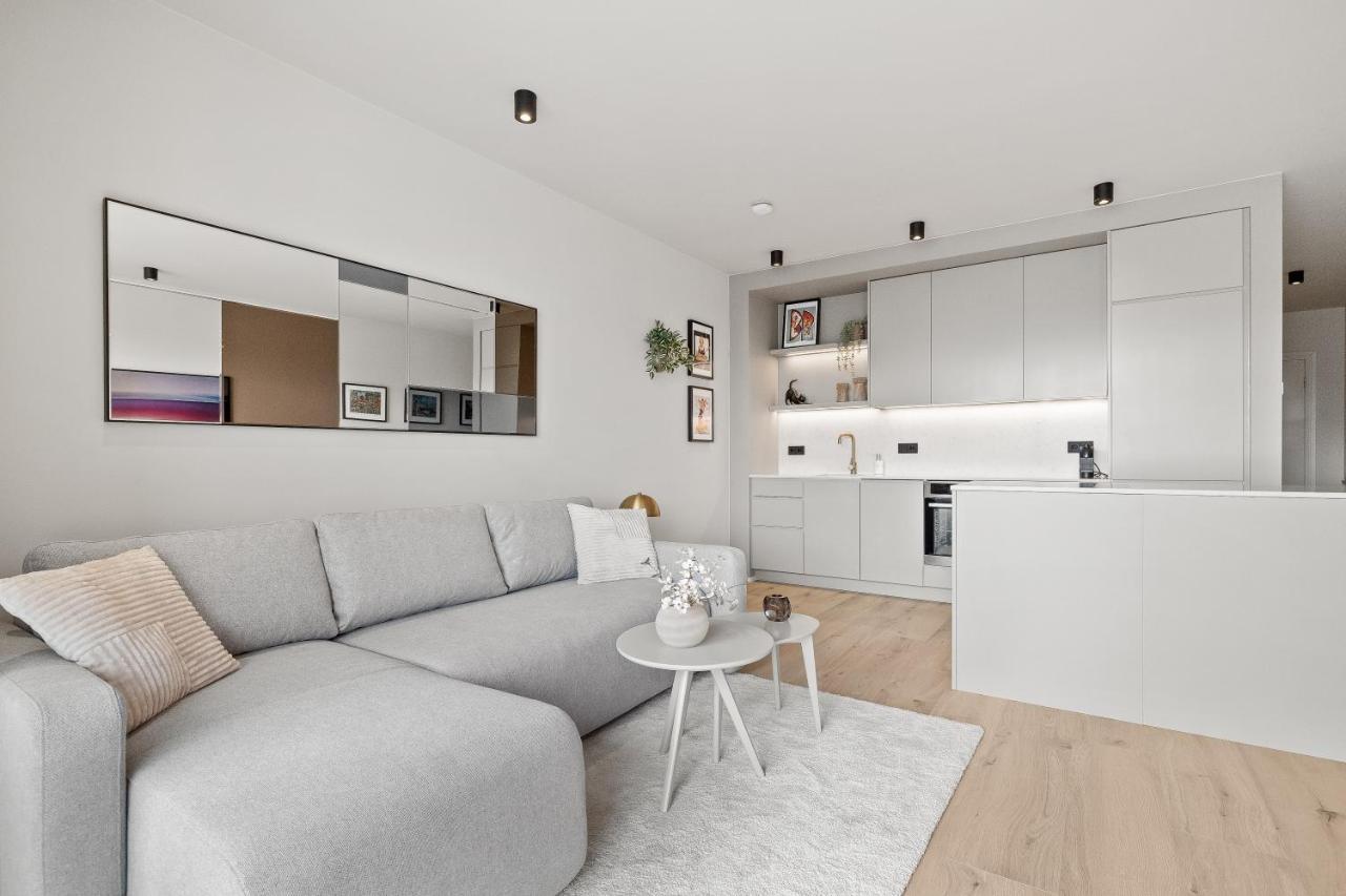 Brand New Downtown Harbor Apartment レイキャヴィーク エクステリア 写真
